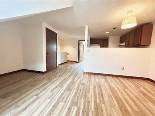 1 bed, 1 bath, 600 sqft, $2,300, Unit 3