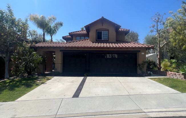 Spacious 4 Bed 3 Bath Home with Loft in Foothill Ranch Area of Lake Forest