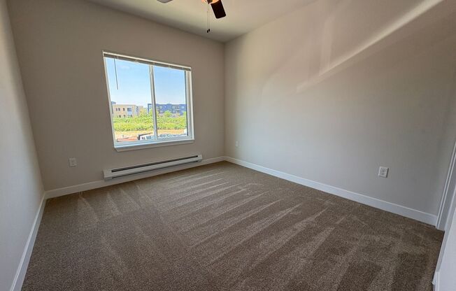 1 bed, 1 bath, 724 sqft, $1,545, Unit 5117-209