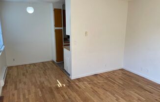 1 bed, 1 bath, $1,450, Unit Unit 4