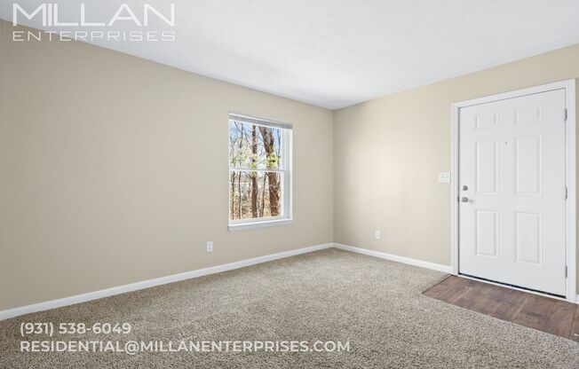 2 beds, 1 bath, 650 sqft, $975, Unit 100 Valley View Drive; Apt. B15