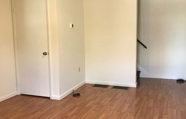 1538 E. 8th Street