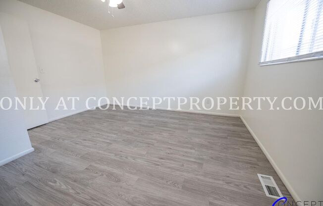 2 beds, 1 bath, 930 sqft, $1,275, Unit 37
