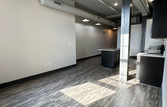 1 bed, 1 bath, 600 sqft, $1,260, Unit 202