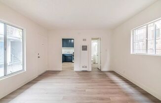 Catalina Apartments