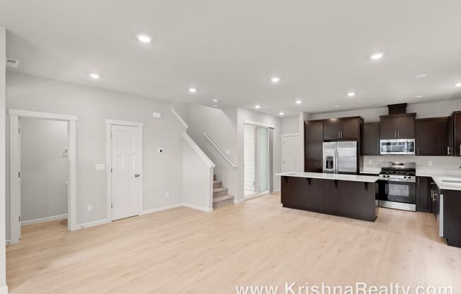 Beautiful *NEW CONSTRUCTION* 4 BD* 2.5 BA* Located In Popular Reed's Crossing Community In Hillsboro!