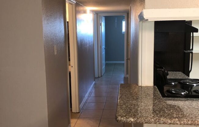 2 beds, 2 baths, 1,075 sqft, $1,300, Unit 22