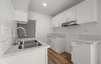 Studio, 1 bath, $1,695, Unit 01