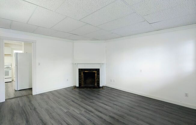 258 E Newton St