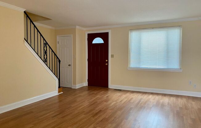 Fantastic Updated 3 Bedroom Townhome ~ Parkville