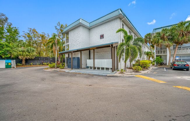 2 beds, 2 baths, 850 sqft, $1,795, Unit D205