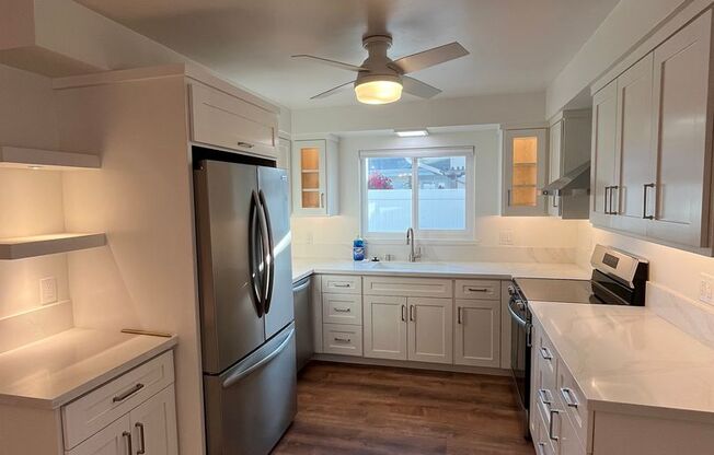 AVAILABLE NOW! STUNNING 3BD/2BA ON CORONADO ISLAND! -2 BLOCKS FROM THE BEACH! $6,995/mo