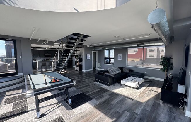 2 beds, 2 baths, 2,000 sqft, $4,550, Unit 600 Broadway Ave NW - Unit 601 A