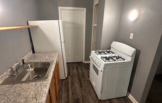 1 bed, 1 bath, $525, Unit 924 N Glendale Ave