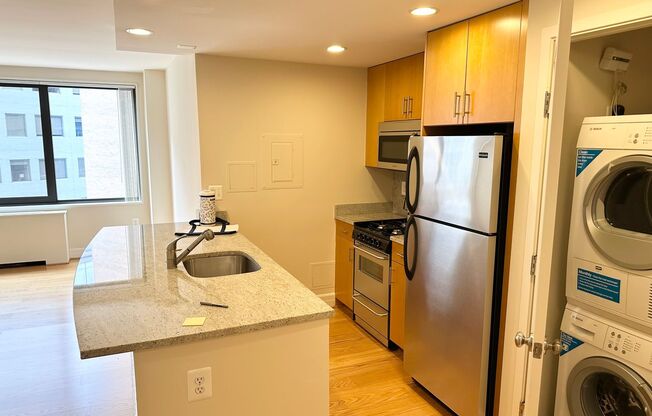 Studio, 1 bath, 440 sqft, $2,500, Unit 0719