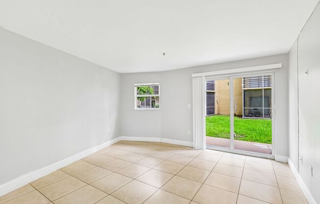1 bed, 1.5 baths, 866 sqft, $1,900, Unit L- 504