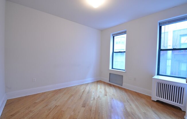 1 bed, 1 bath, $4,995, Unit 5A