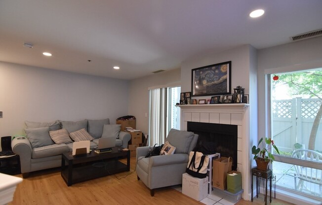 1 bed, 1.5 baths, 742 sqft, $2,500, Unit E108