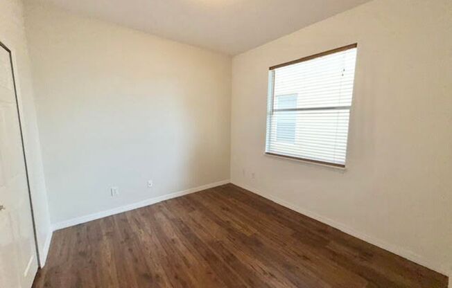 Oviedo - 3 Bedrooms, 2 Bathrooms - $2,595.00