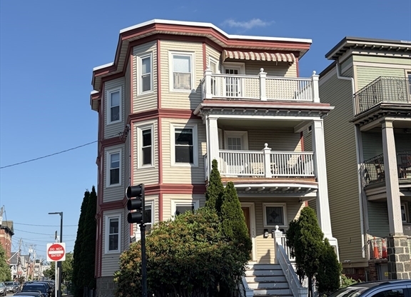 180 Boston St Unit 3