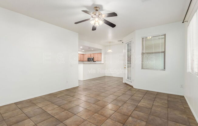 1886 E Don Carlos Ave Unit 163