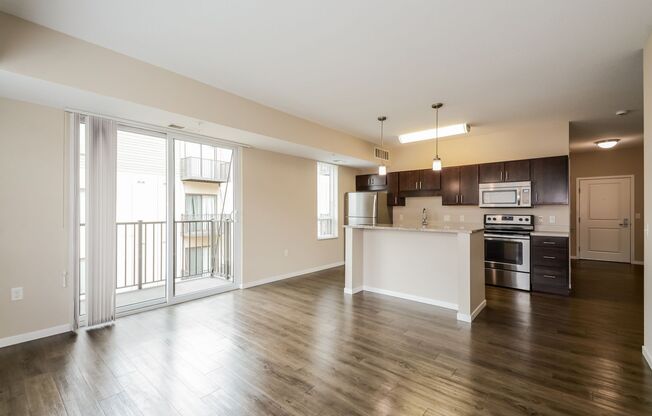 2 beds, 2 baths, 980 sqft, $2,399, Unit 313