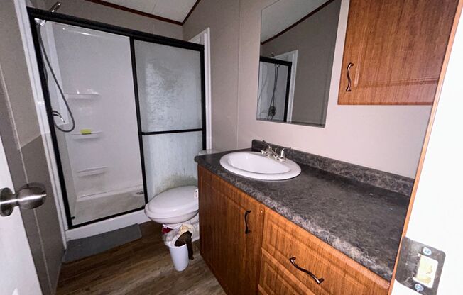 2 beds, 1 bath, $775, Unit 29
