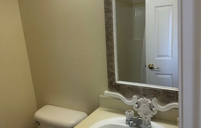 2 beds, 2 baths, $2,500