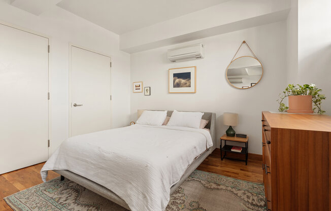 1 bed, 1.5 baths, 1,078 sqft, $6,100, Unit 1E