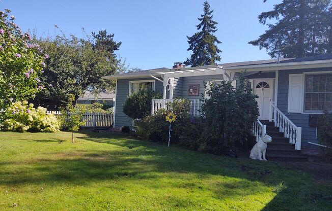 Scandia Waterfront! Furnished! Short lease 10/1/2025-06/30/2026