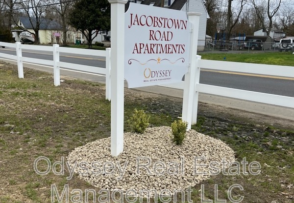 41 JACOBSTOWN RD