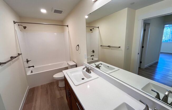 2 beds, 1 bath, $1,875, Unit E104