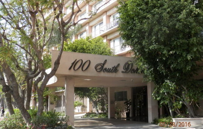 2 beds, 2 baths, 884 sqft, $3,800, Unit 306