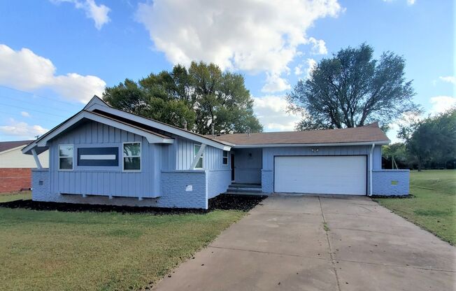 3 Bed 1 Bath 2 Car Garage in Forest Park Addition NE OKC