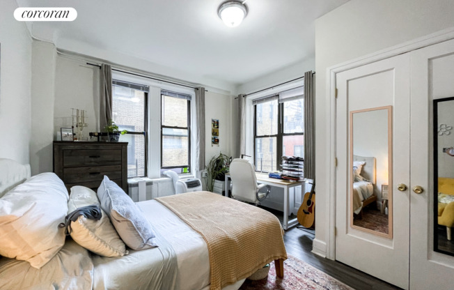 1 bed, 1 bath, $4,850, Unit 7O