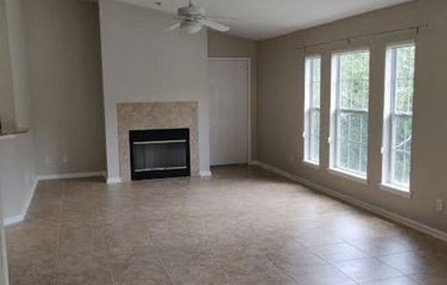 2 beds, 2 baths, $2,095