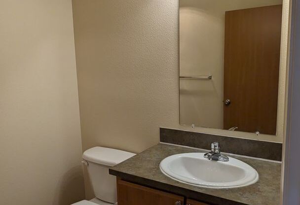 2 beds, 2 baths, 994 sqft, $1,445, Unit E106