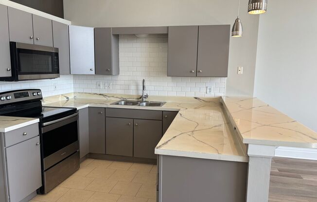 1 bed, 1 bath, 750 sqft, $1,349, Unit 709