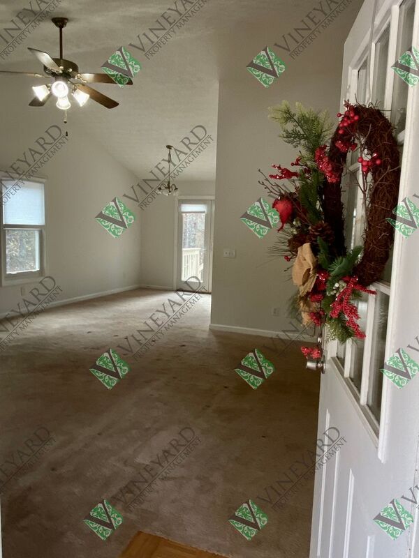 1417 TOWNE HBR LN
