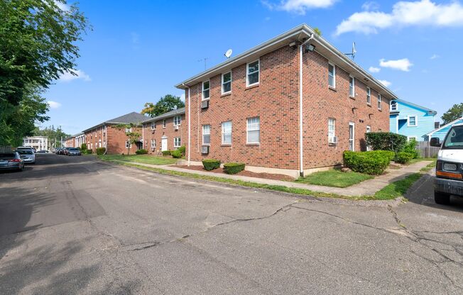 Doral Apartments