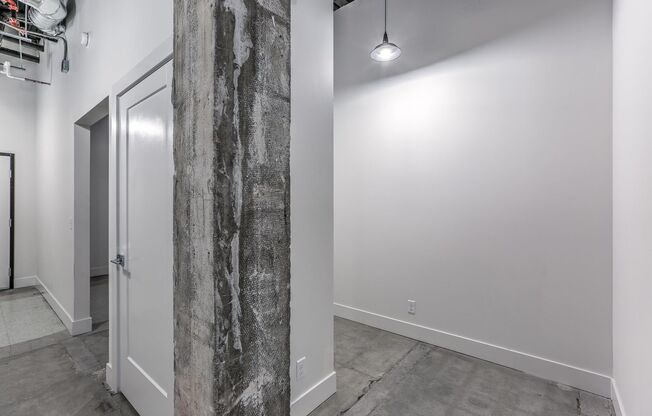 1 bed, 1 bath, 925 sqft, $1,345, Unit A209