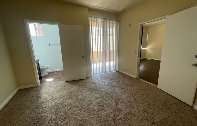 1 bed, 1 bath, 605 sqft, $1,995, Unit 107