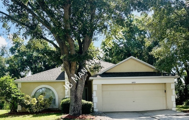 8433 POYDRAS LN
