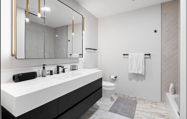 Studio, 1 bath, 537 sqft, $4,200, Unit 301