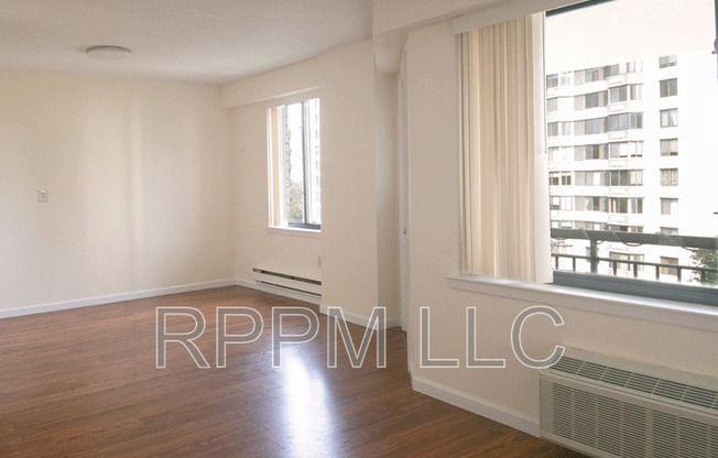 307 Prospect Avenue