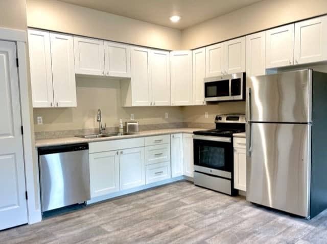 Welcome to Grant Creek Village Apartments