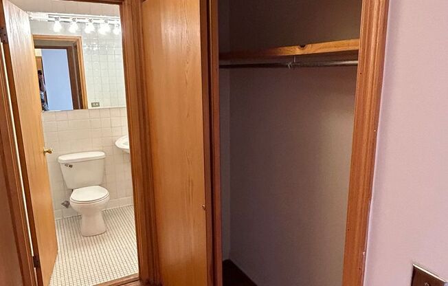 Studio, 1 bath, 525 sqft, $1,655, Unit 531-423