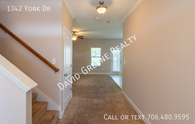 1342 YORK DR