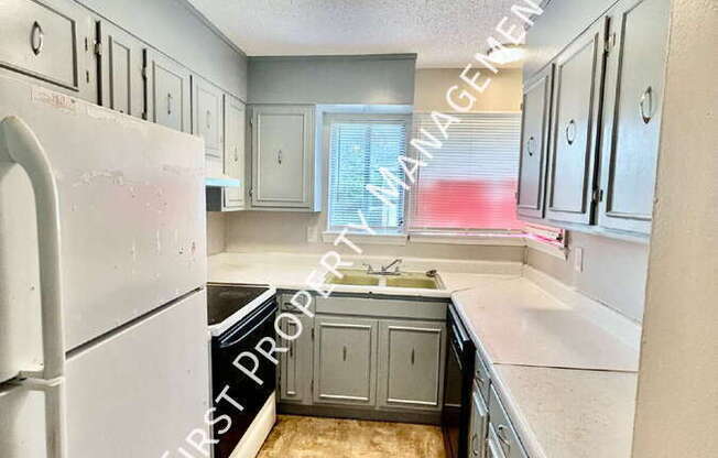 4677 CARY LN
