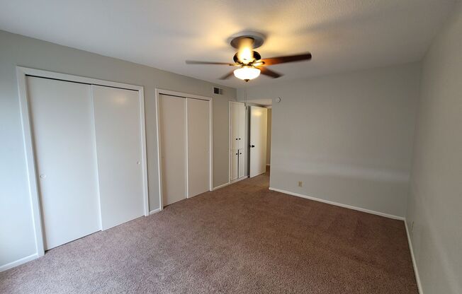 Cute 2 Bedroom 2 Bath Condo close to Medical Center